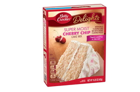 Betty Crocker Delights Super Moist Cherry Chip Cake Mix, 15.25 Ounces, 12 per case