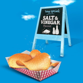 Pringles Salt & Vinegar Potato Crisp 5.5 Ounces Per Pack - 14 Per Case