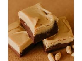 Dutch Valley Chocolate Peanut Butter Fudge 12/8oz, 598173