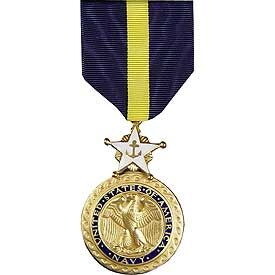 Eagle Emblems M0009 Medal-Usn/Usmc,Dist.Serv. (3-1/4")