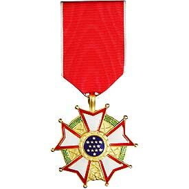 Eagle Emblems M0014 Medal-Legion Of Merit (3-1/4")