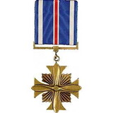 Eagle Emblems M0015 Medal-Dist.Flying Cross (3