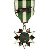 Eagle Emblems M0078 Medal-Viet, Campaign       (W/Date Bar) (3-1/4