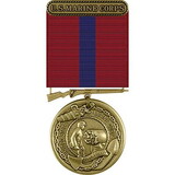 Eagle Emblems M0213 Medal-Usmc,Good Cond.Wwii (3-1/4