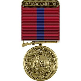 Eagle Emblems M0213 Medal-Usmc,Good Cond.Wwii (3-1/4")