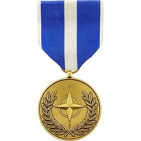 Eagle Emblems M0258 Medal-Nato,Kosovo Service (2-7/8")