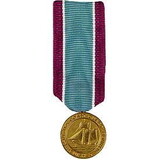 Eagle Emblems M2011 Medal-Uscg,Dist.Service (MINI), (2-1/4