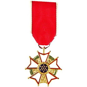 Eagle Emblems M2014 Medal-Legion Of Merit (MINI), (2-1/4")