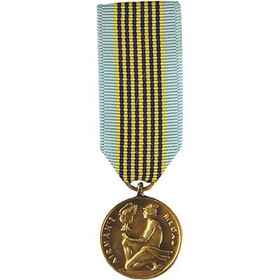 Eagle Emblems M2018 Medal-Airman&#039;S (MINI), (2-1/4")