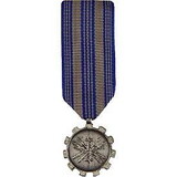 Eagle Emblems M2031 Medal-Usaf, Achievement (Mini) (2-1/4