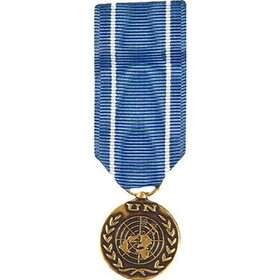 Eagle Emblems M2068 Medal-U.N.Observer (MINI), (2-1/4")