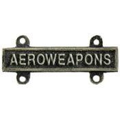 Eagle Emblems M8576 Q-Bar, Aeroweapons (1")