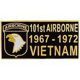 Eagle Emblems P00447 Pin-Viet,Bdg,101St Abn Div 1967-1972, (1-1/8