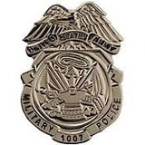 Eagle Emblems P02896 Pin-Bdg, Military Police (1