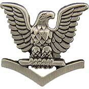 Eagle Emblems P10150 Pin-Usn, Petty Off.3Cl, Rt (7/8")