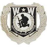 Eagle Emblems P12205 Pin-Wounded Warrior Wreath (1-1/8