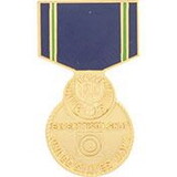 Eagle Emblems P13032 Pin-Medal, Usn Pistol Mark, (1-3/16