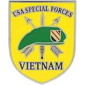 Eagle Emblems P14743 Pin-Viet,Special Forces (1")