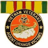 Eagle Emblems P14819 Pin-Viet, Agent Orange Vic (1