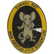Eagle Emblems P15075 Pin-Viet,Tunnel Rat (1-1/16")