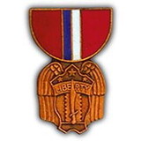 Eagle Emblems P15361 Pin-Medal,Philippine Lib. (1-3/16