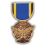 Eagle Emblems P15860 Pin-Medal,Usaf Aerial Ach (1-3/16