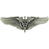 Eagle Emblems P16515 Wing-Wwii, Flight Surgeon (Lrg) (3-1/8