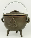 AzureGreen ICM57 Triquetra cast iron cauldron 4 1/2