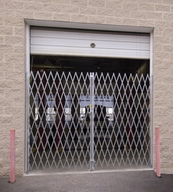 Vestil VPFG-1080 double fold scissor gate galv 144l x 90h