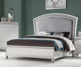 Acme Maverick Queen Bed, Fabric & Platinum (1Set/3CTN) 21800Q
