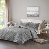 Felicia Velvet Quilt Set B03596131