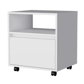 Zurich Double Kitchen Pantry, Double Door Cabinet, Four Shelves B128P148848