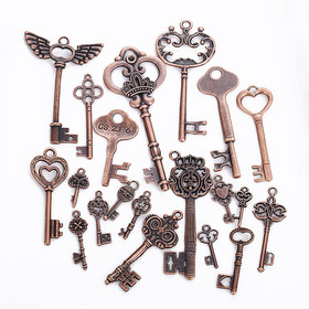 Skeleton Key Charms 40 Pcs, Antique Mixed Styles Key Set Charms Bulk Lots, Handmade Accessories for DIY Pendant, Jewelry Making
