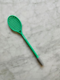 Courtgirl. QG809 Let's Play Racquet Pen (1x) (Kelly Green)