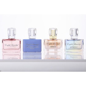 English Laundry Variety By English Laundry 4 Piece Womens Variety With Signature & Oxforx Bleu & Abbey & Primrose And All Are Eau De Parum 0.68 Oz, Women