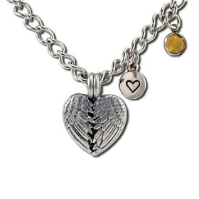 Aromatherapy Accessories Winged Heart Diffuser Pendant Necklace 24 Chain