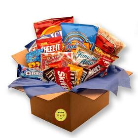 Gift Basket 819332 Snackdown Deluxe Snacks Care Package