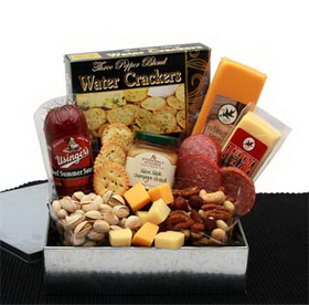 Gift Basket 821132 Gourmet Sausage & Cheese Snack Sampler