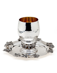 Godinger 7430 Grape Kiddush Cup With Tray