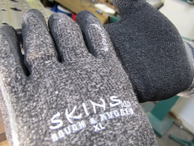 FastCap Skins Gloves Small