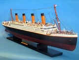 Handcrafted Model Ships A1701 RMS Titanic 40"