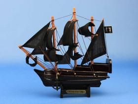 Handcrafted Model Ships RoyalFortune-7 Wooden Black Bart's Royal Fortune Model Pirate Ship 7"