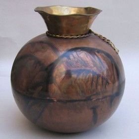 India Overseas Trading IR21901 - Vase with Rope