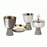 Sudbury Brass B3905 Set of Last Supper chalice, common cup and ciborium Includes: NC902, B3903 and B3904