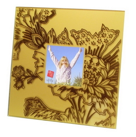 IWGAC 0193-36439 Velvet Square Frame - Gold