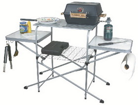 Camco 57293 Deluxe Folding Grill Table (Camco)