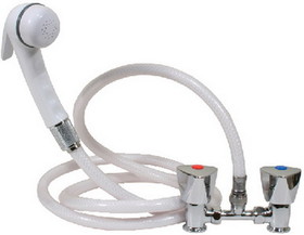 Scandvik Euro Shower Kit&#44; White Sprayer With White Hose and Triangle Knobs, 14117