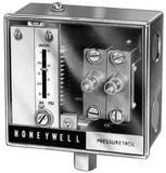 Honeywell L4079B1058 Mercury Free Pressuretrol, Breaks On Pressure Rise 5-50 Psi Manual Reset