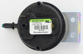 Reznor 197030 Pressure Switch UDA 0.40" WC IS22040051L5023 Replaces 173311