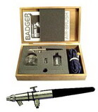 Badger Air-Brush 175-9 Crescendo Gun Kit In Wooden Case